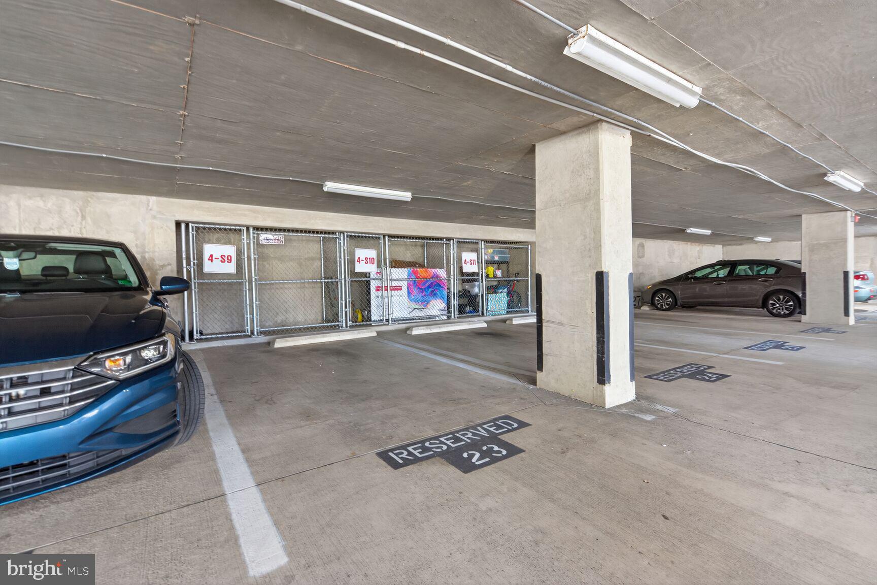 FAIRFAX RIDGE CONDOS - Residential