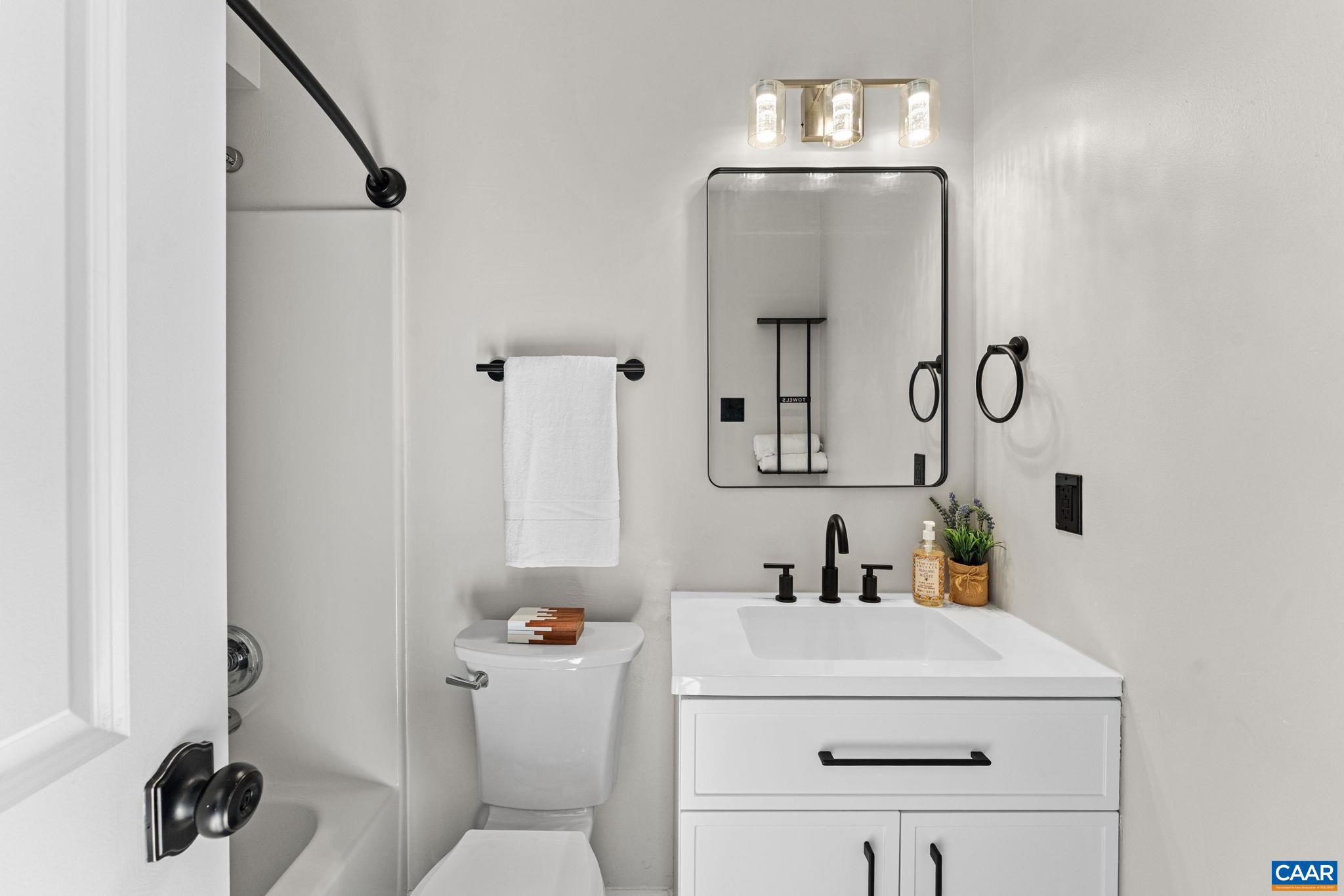 RIVERSIDE - Residential