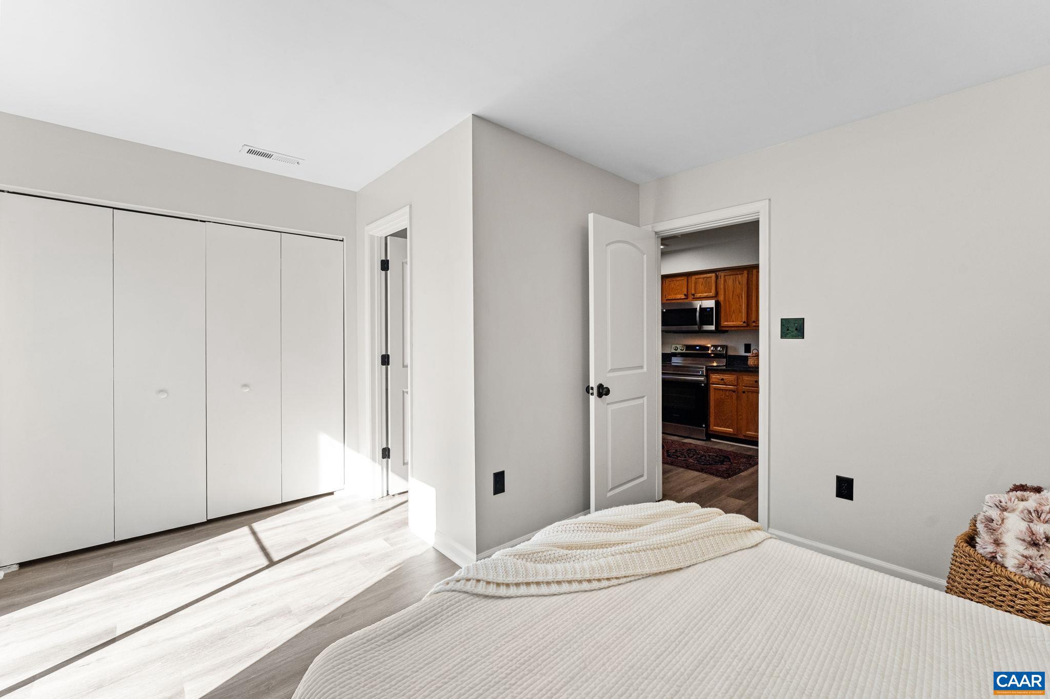 RIVERSIDE - Residential