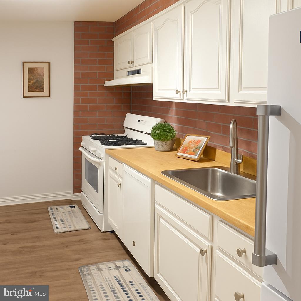 201 W CUTHBERT BOULEVARD D51
