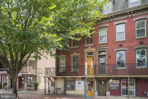 Photo of 120 Bridge Street #STORE FRONT, PHOENIXVILLE, PA 19460 (MLS # PACT2105830) Photo of 120 Bridge Street #STORE FRONT, PHOENIXVILLE, PA 19460 (MLS # PACT2105830)