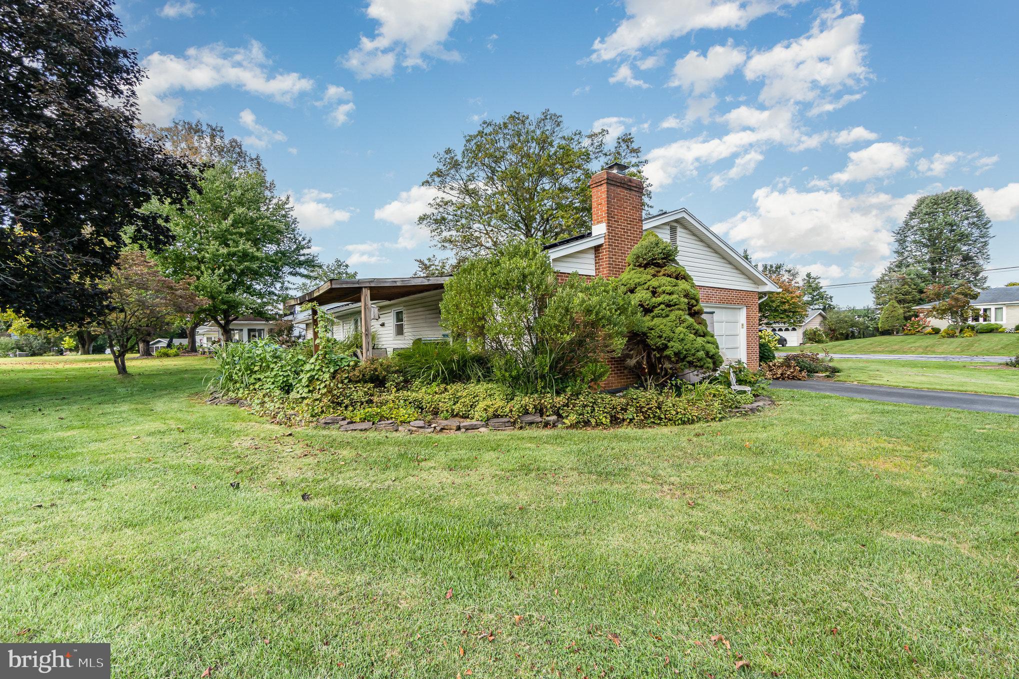 WEBERCROFT - Residential