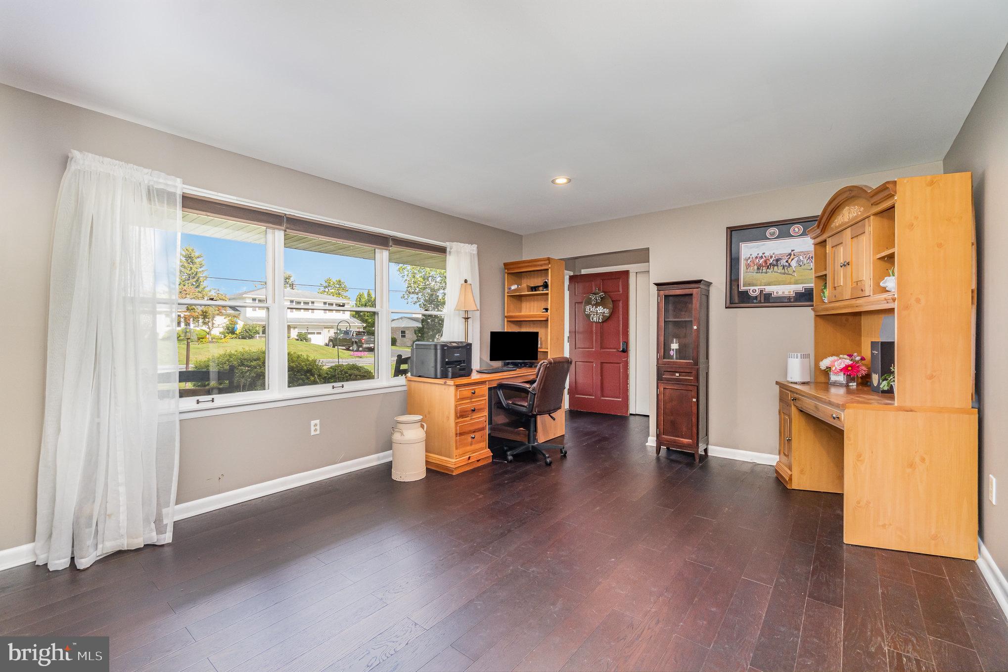 WEBERCROFT - Residential