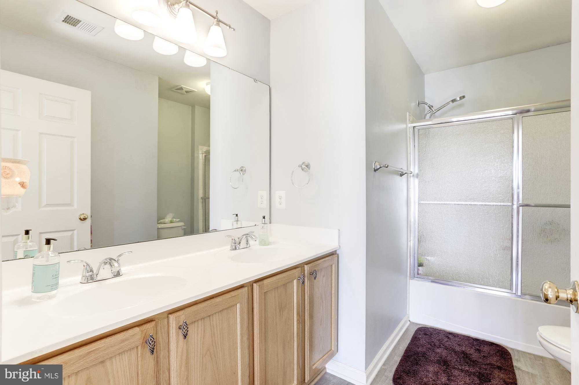 MADDEX FARM - Residential