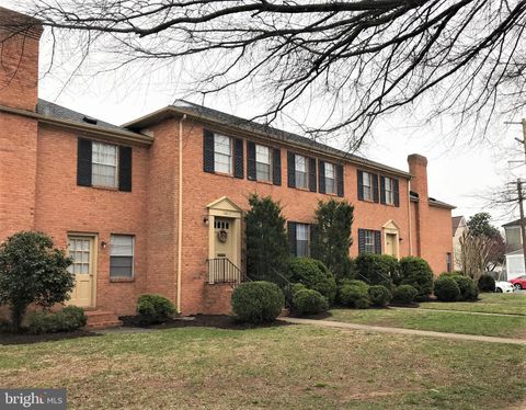 Townhouse For Rent - 1101 Prince Edward Street #C<br/> Fredericksburg City County, FREDERICKSBURG, VA 22401