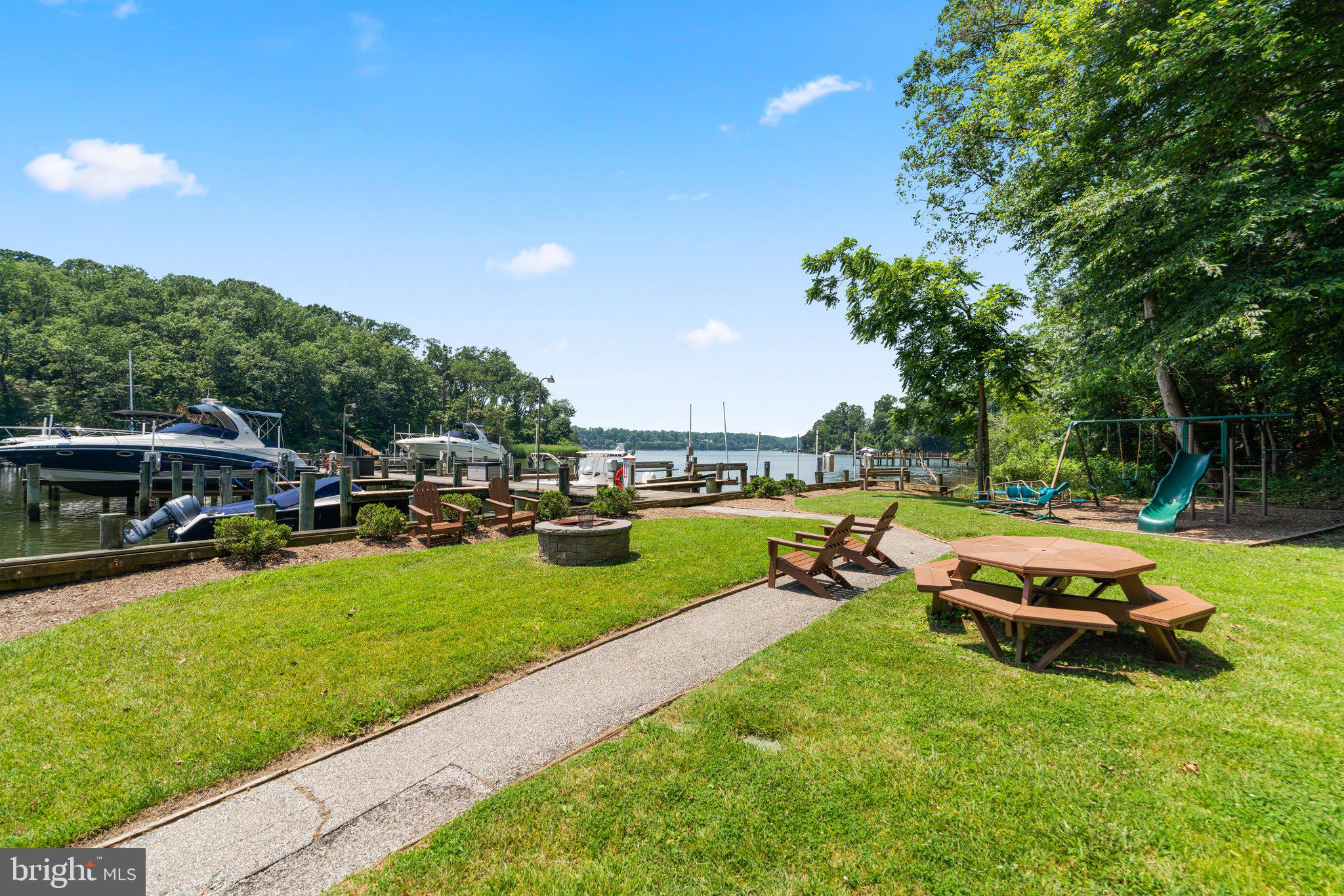 SEVERN VIEW - Residential