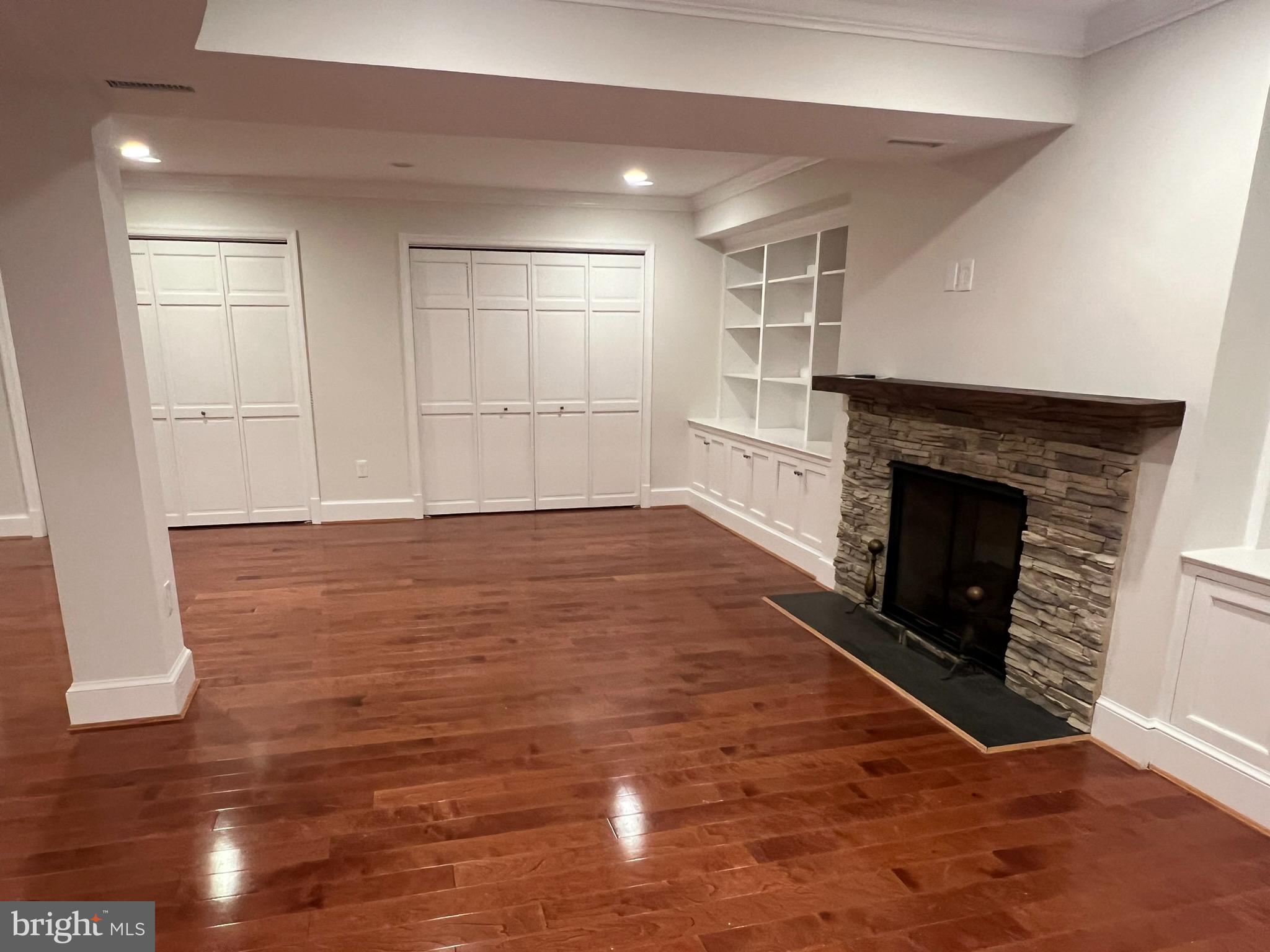 LAKE NORMANDY ESTATES - Residential