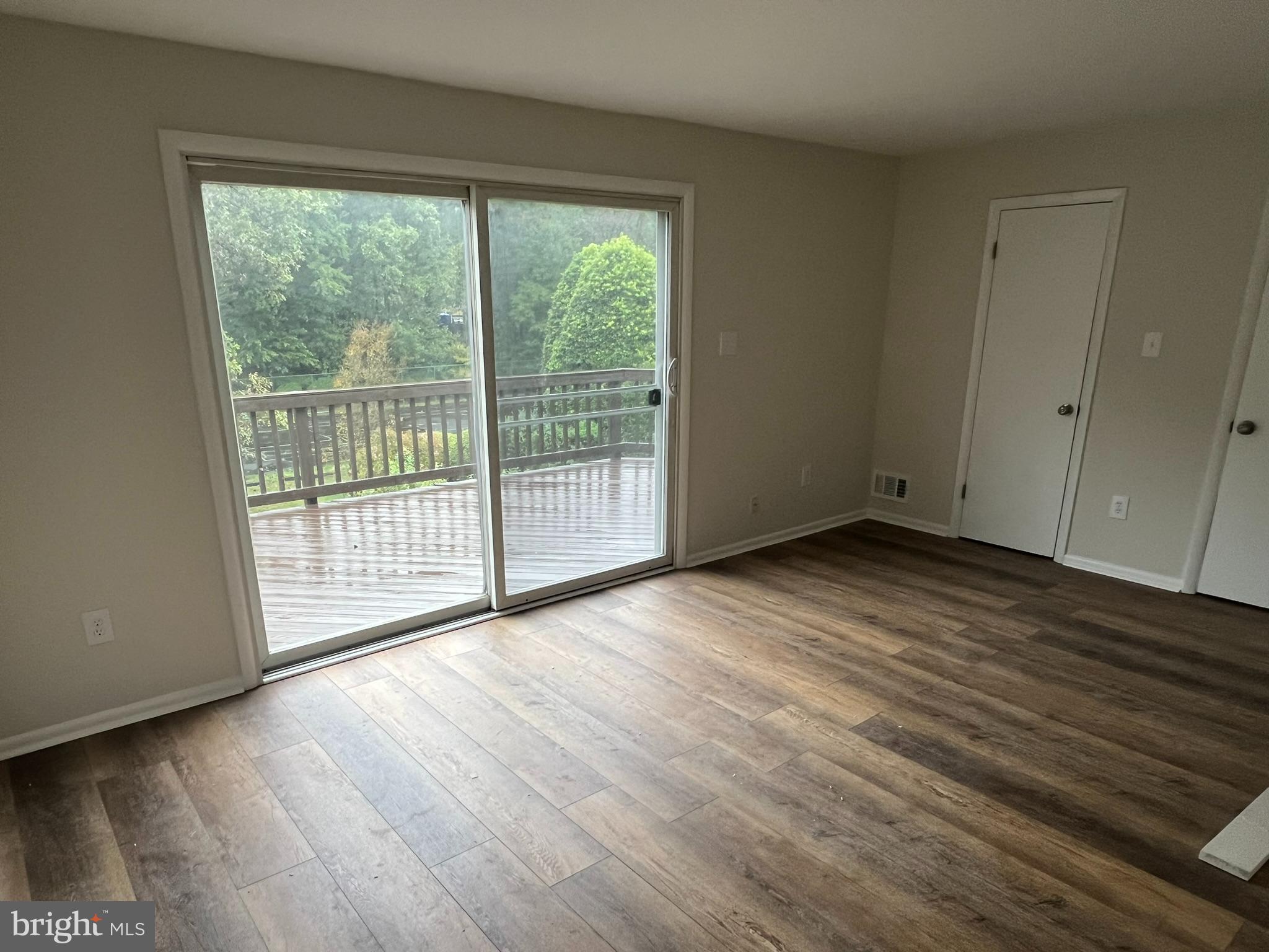 LAKE NORMANDY ESTATES - Residential