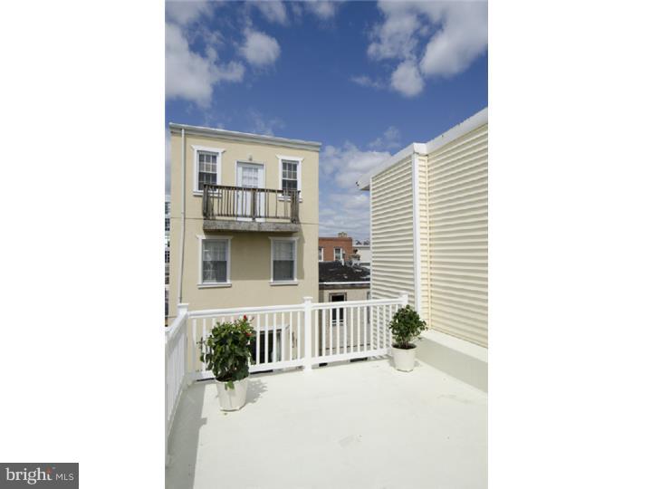 BELLA VISTA - Residential