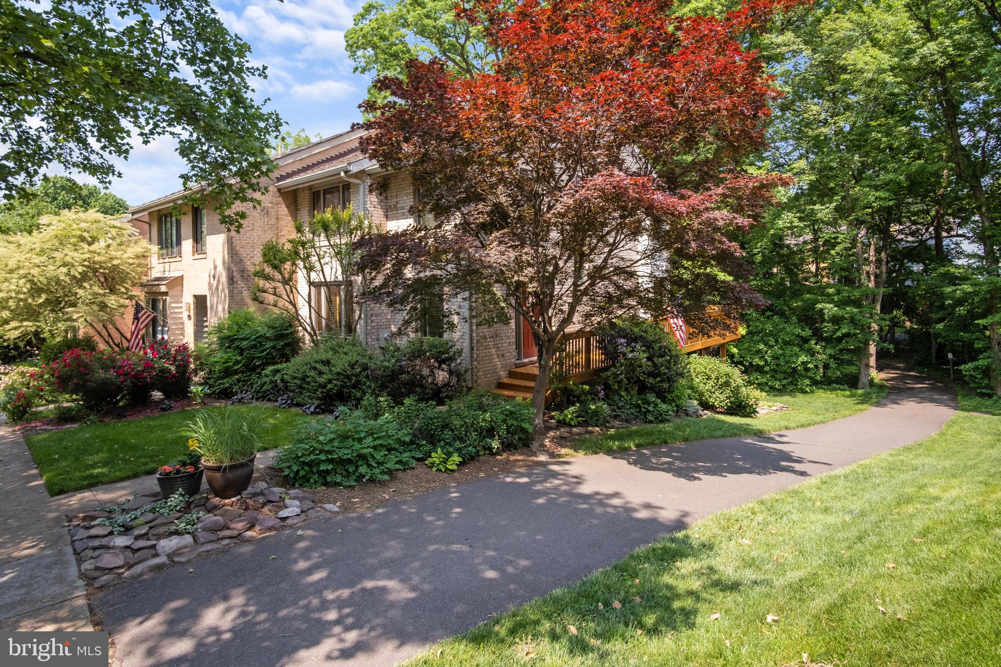 RESTON - Residential Lease