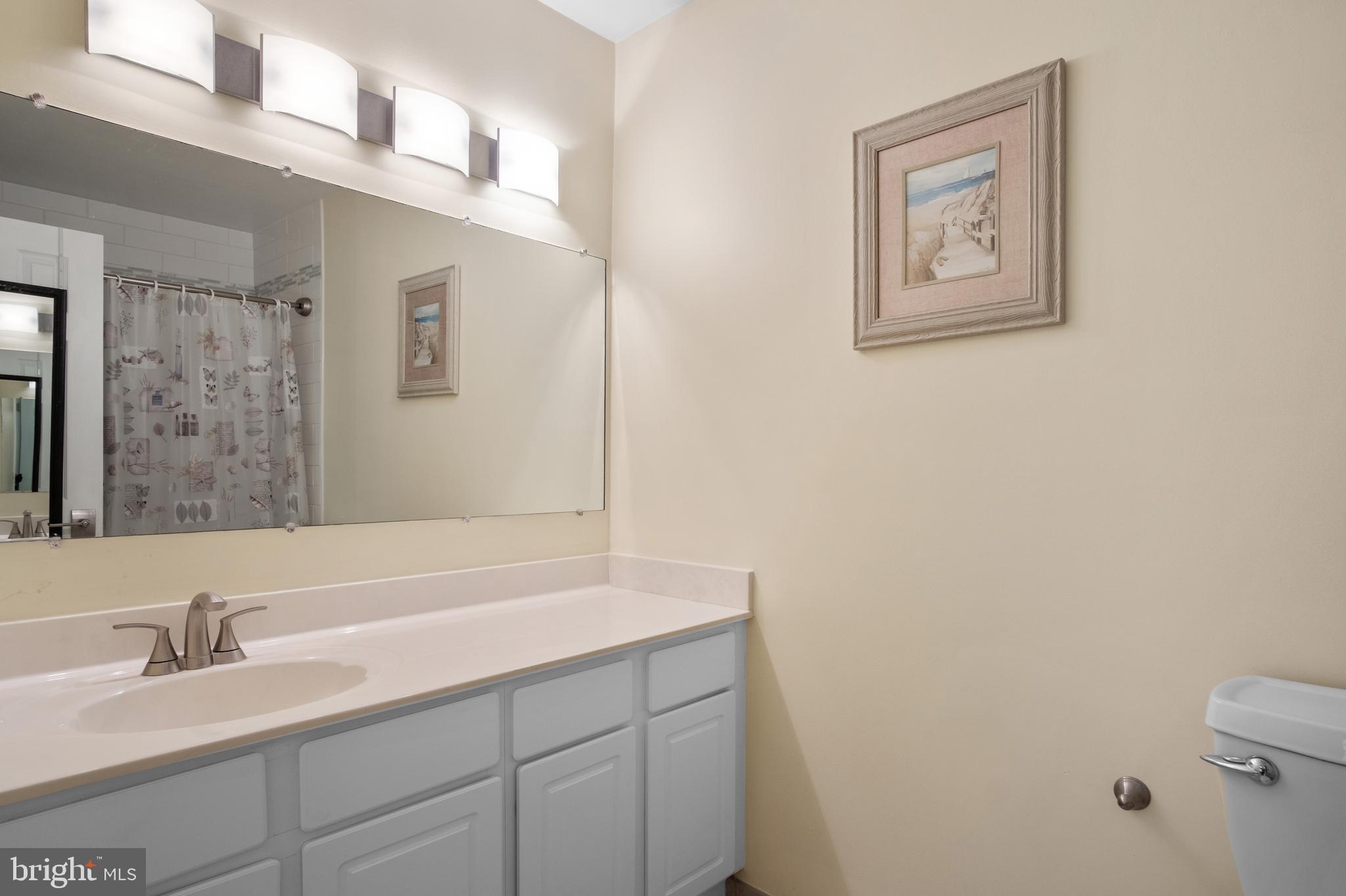 RESTON - Residential Lease