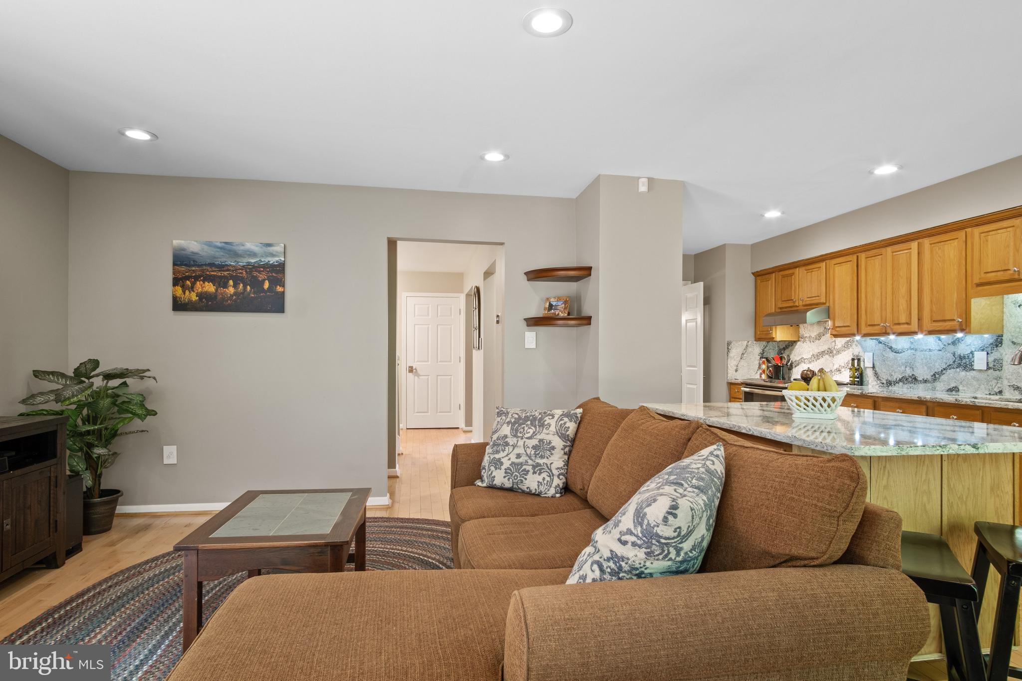 RESTON - Residential Lease