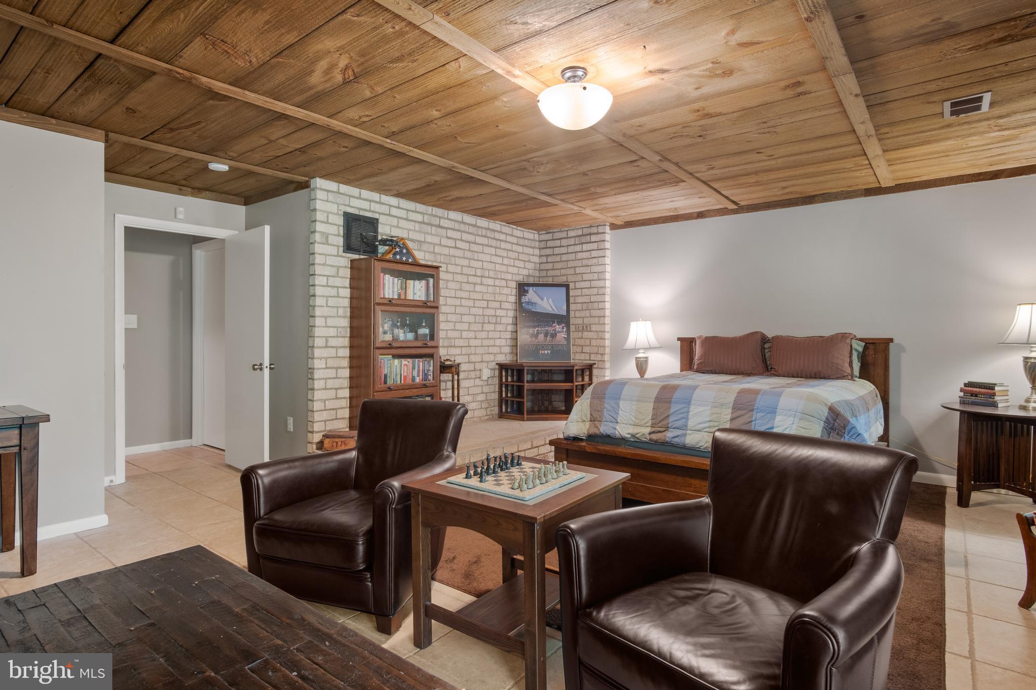 RESTON - Residential Lease