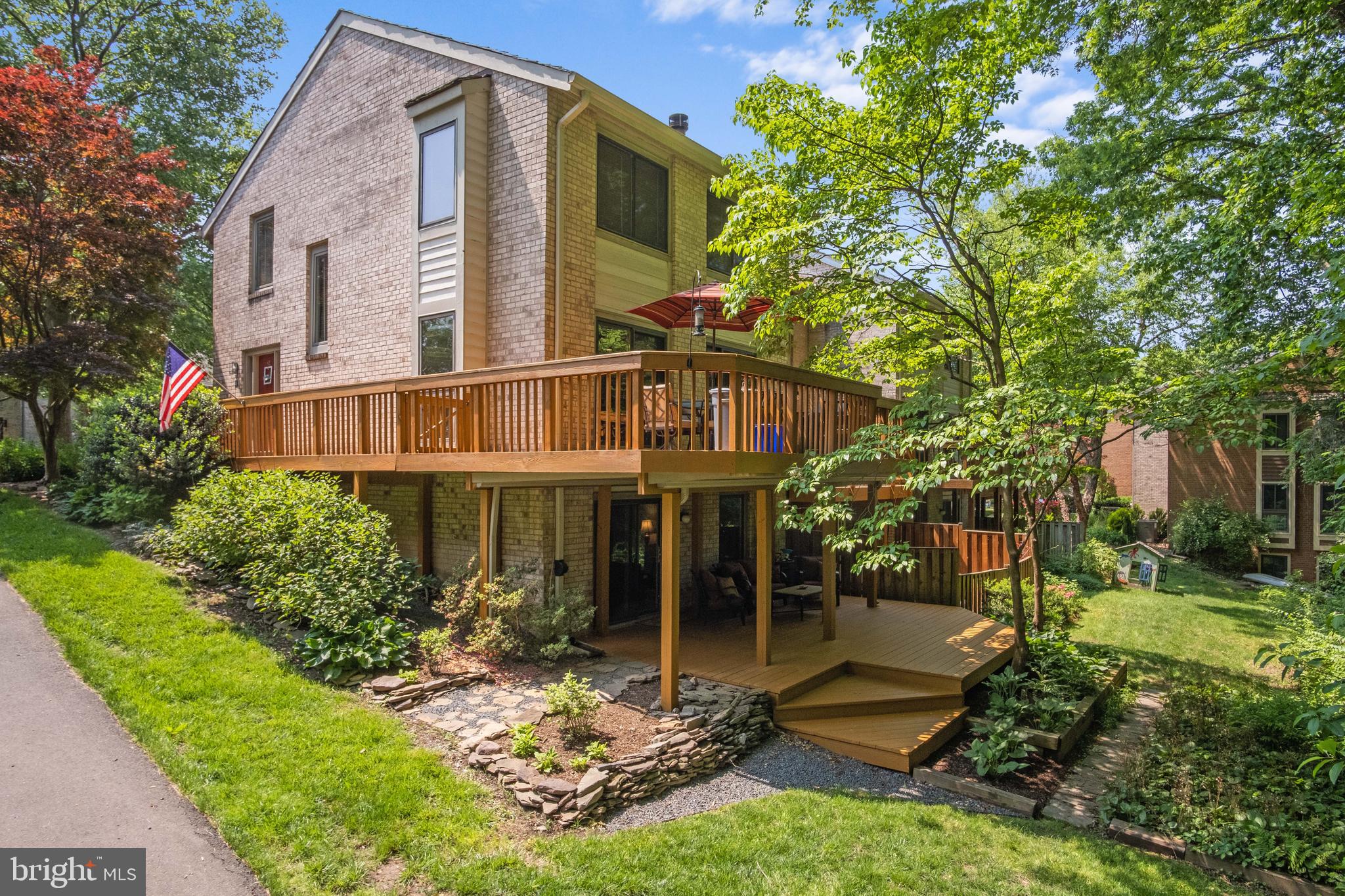 RESTON - Residential Lease