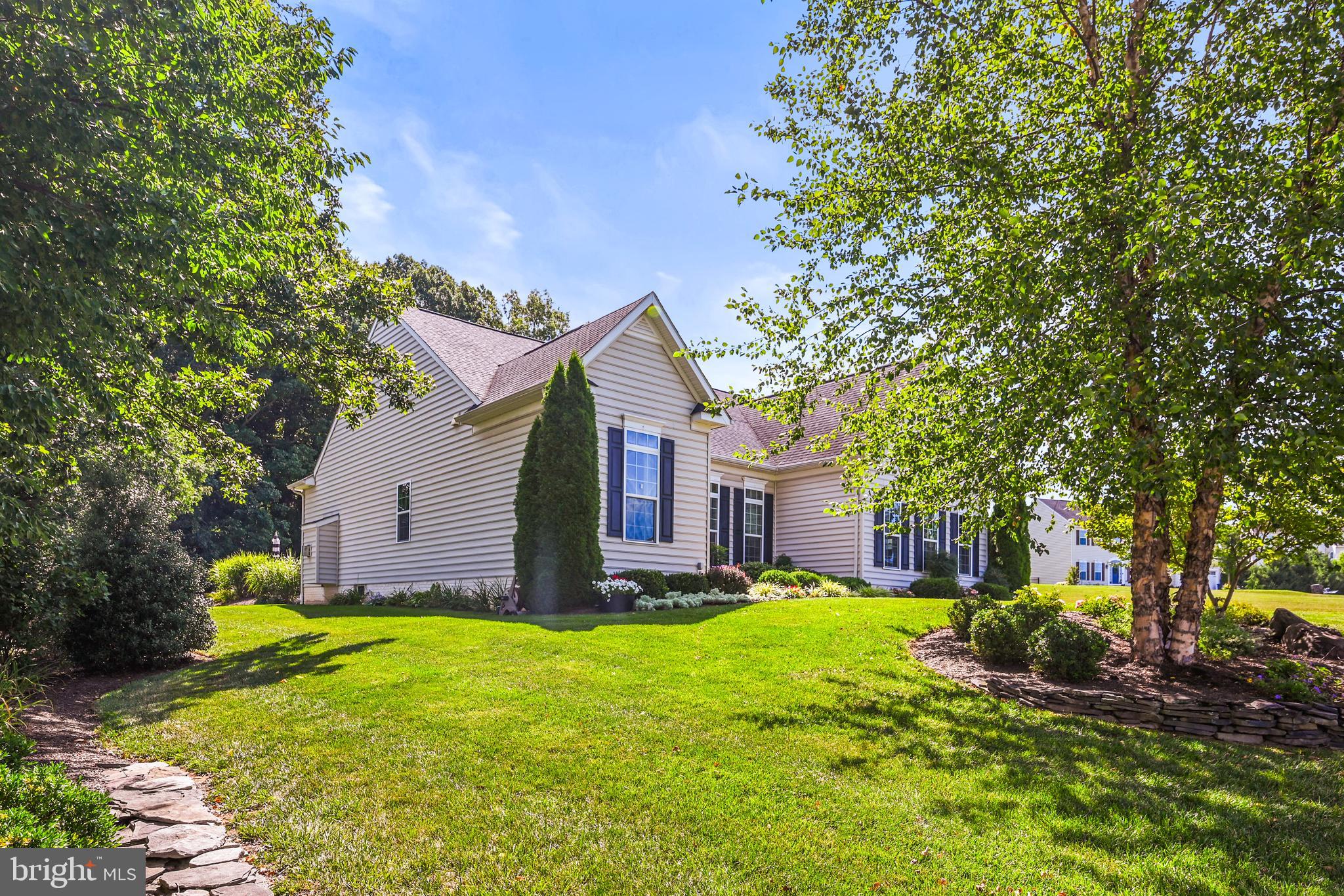 28 KAITLYN DRIVE