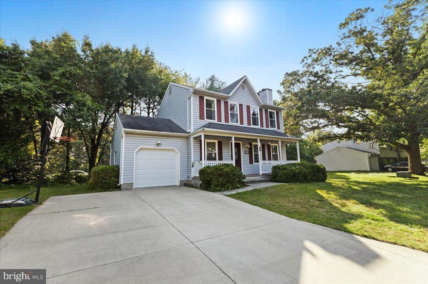 Well maintained home. Tenant pays all utilities. Please contact the owner directly, this is a placement listing.