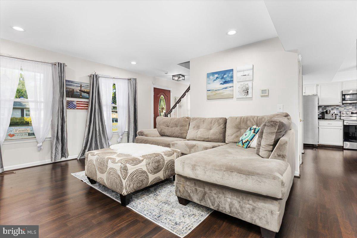 SEVERNA PARK - Residential Lease