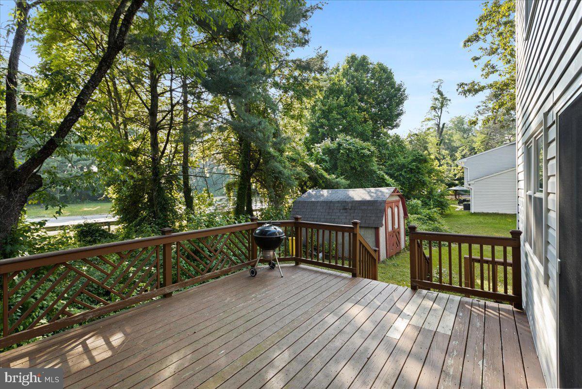 SEVERNA PARK - Residential Lease