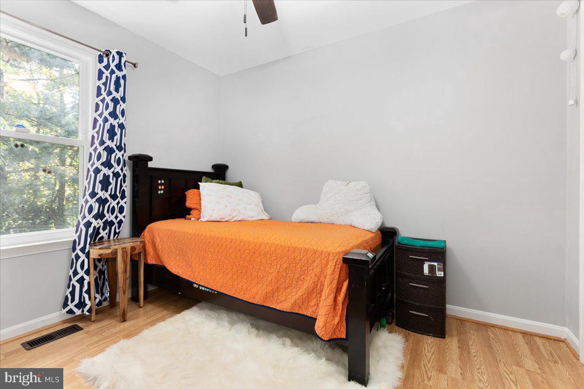 SEVERNA PARK - Residential Lease