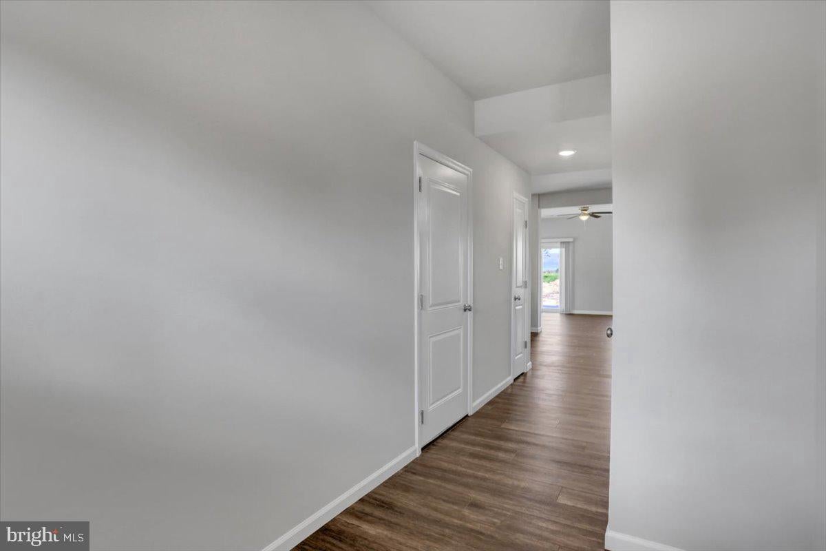 1817 HOLLY LANE