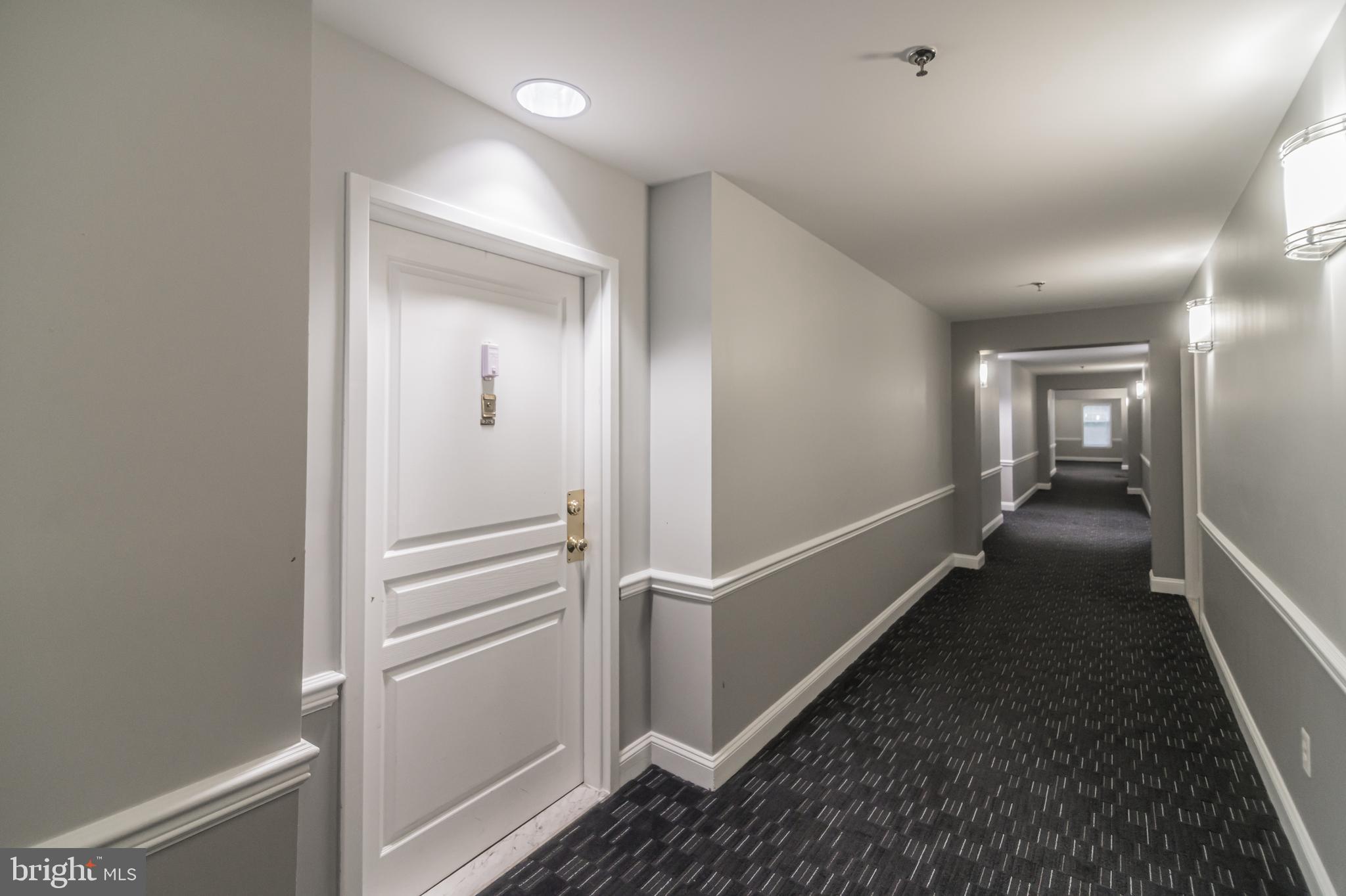 SAVOY PARK CONDOMINIUMS - Residential