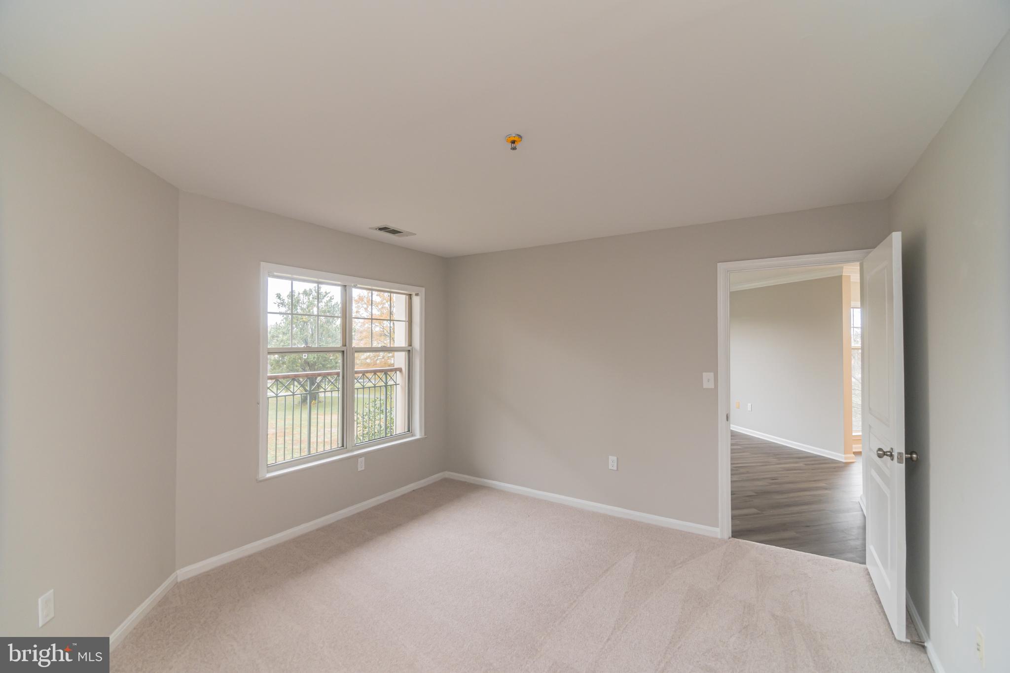 SAVOY PARK CONDOMINIUMS - Residential