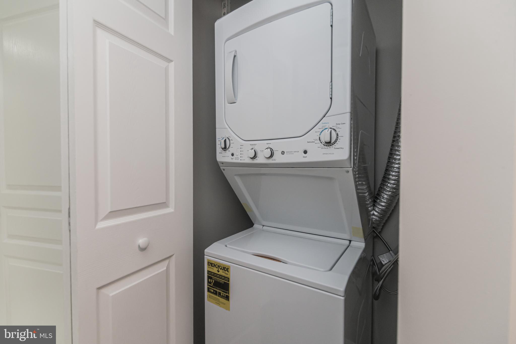 SAVOY PARK CONDOMINIUMS - Residential