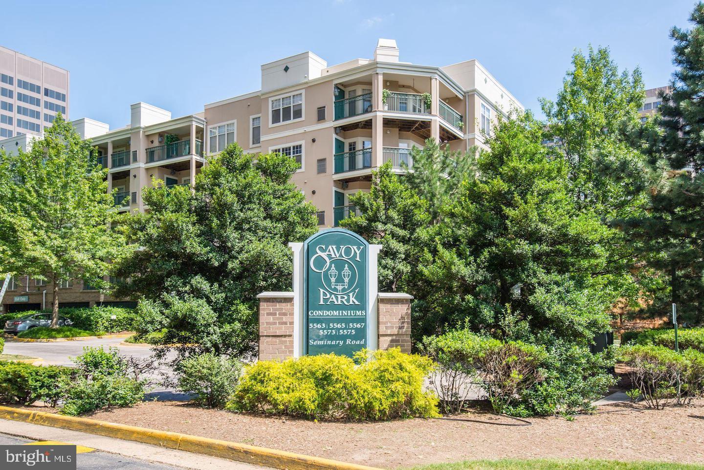 SAVOY PARK CONDOMINIUMS - Residential