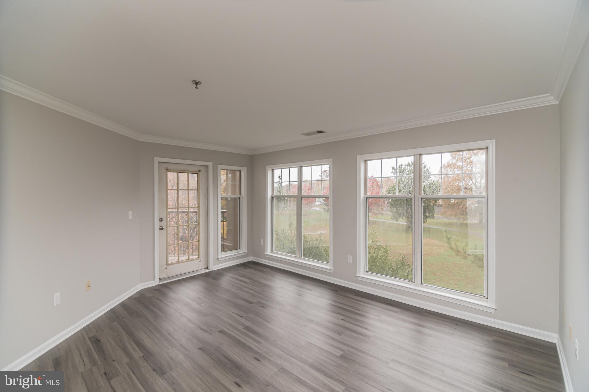 SAVOY PARK CONDOMINIUMS - Residential