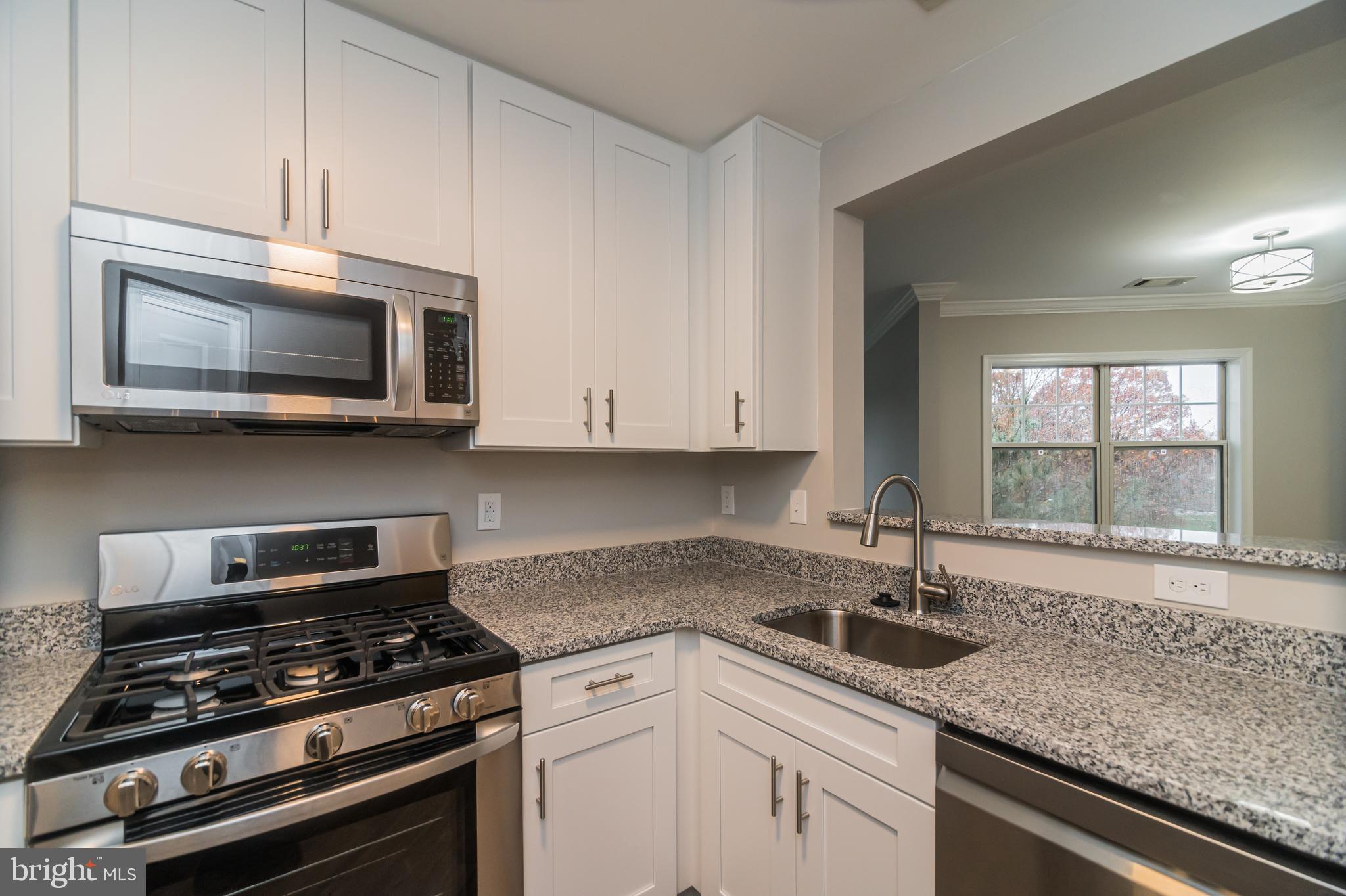 SAVOY PARK CONDOMINIUMS - Residential