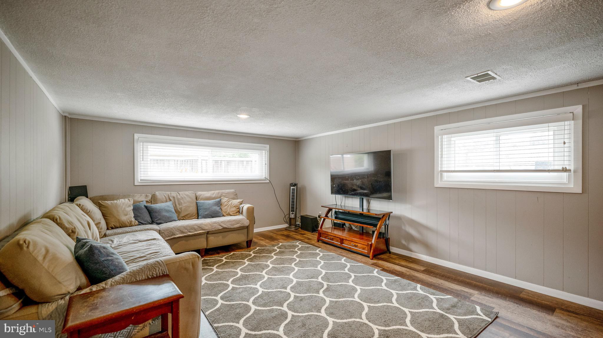 TWINBROOK FOREST - Residential