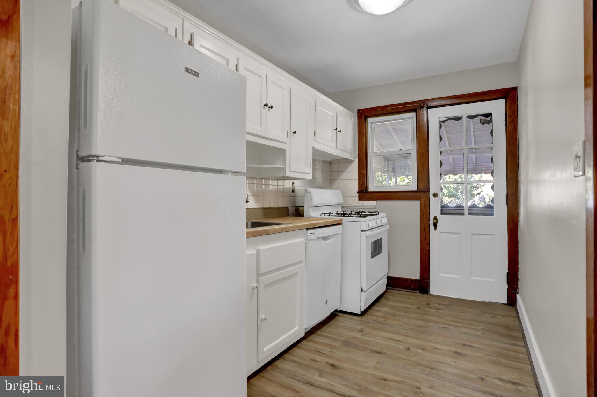 GREEKTOWN - Residential