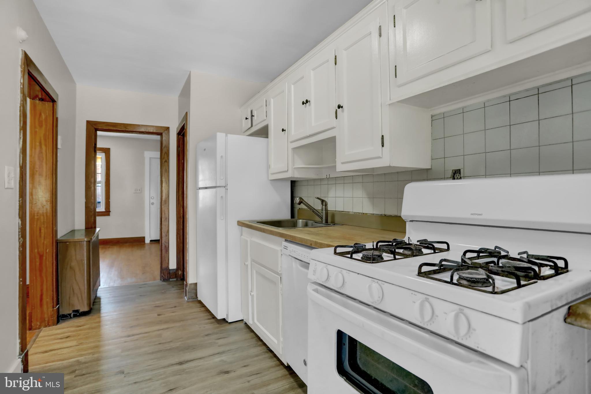 GREEKTOWN - Residential