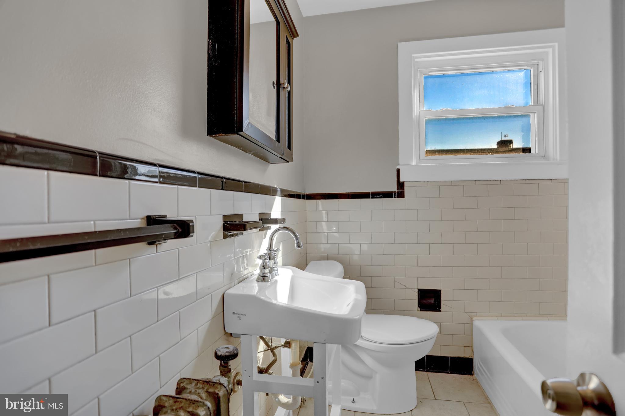GREEKTOWN - Residential