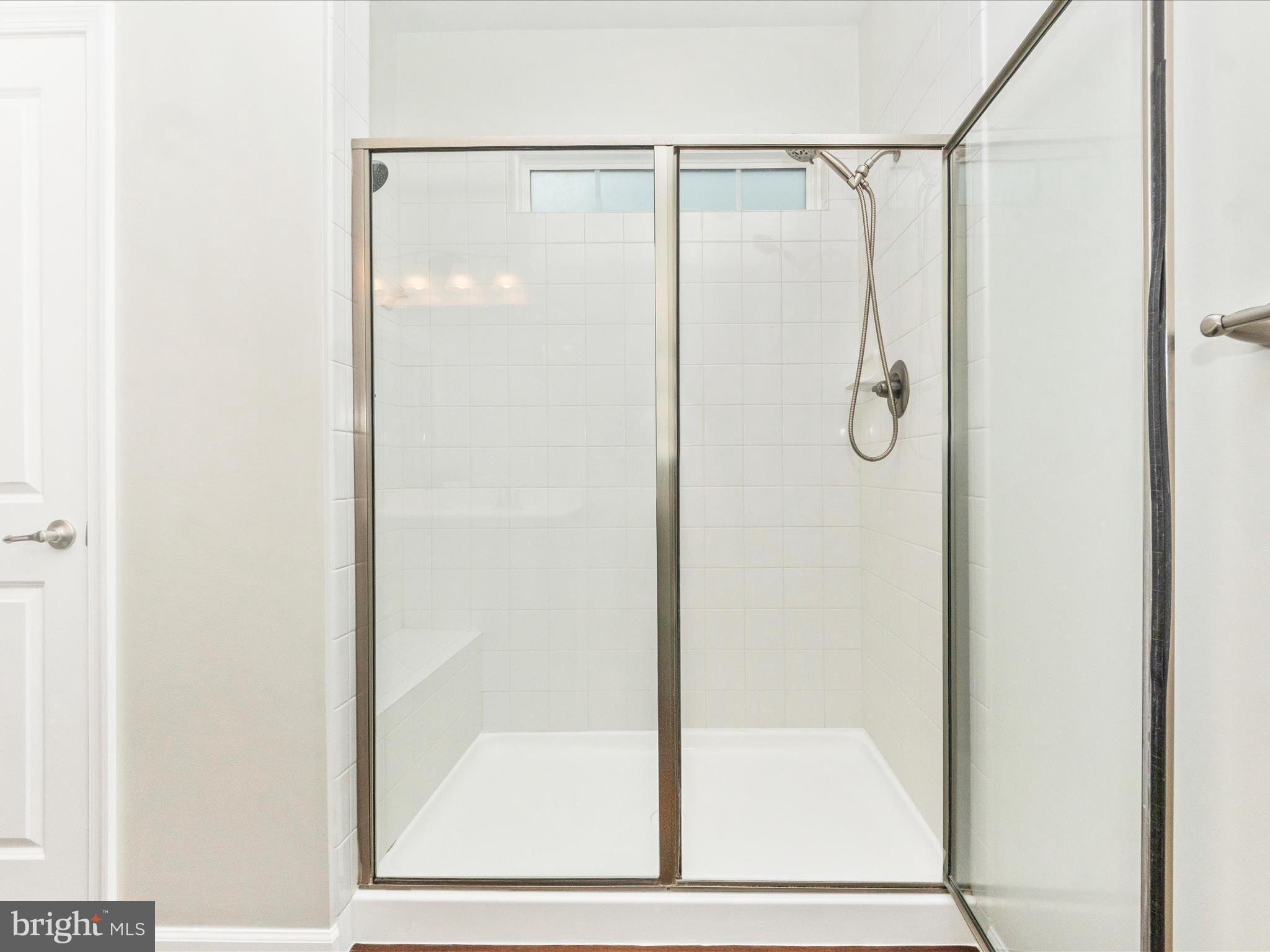 CENTRAL PARKE COLONIAL CHARLES - Residential