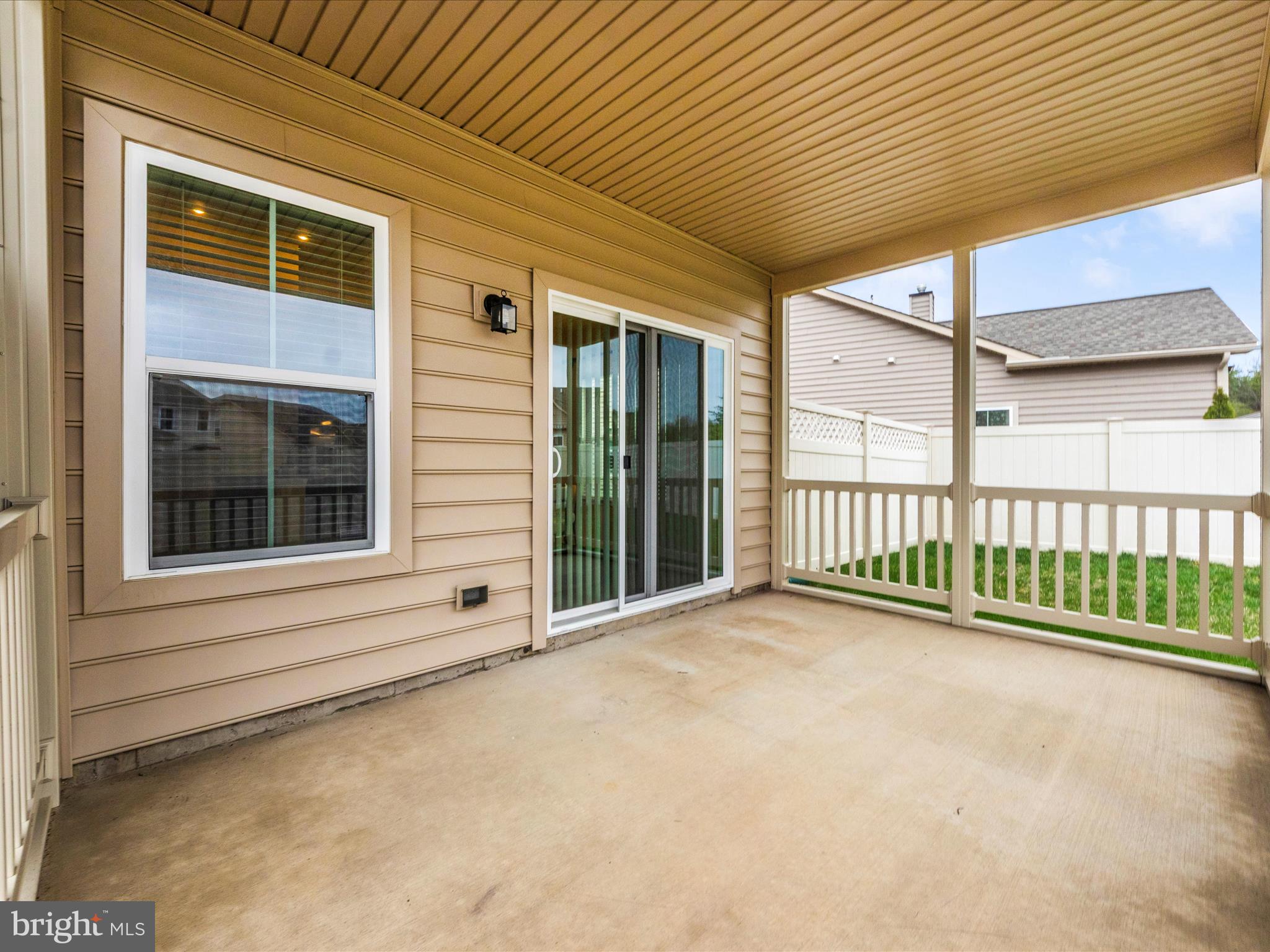 CENTRAL PARKE COLONIAL CHARLES - Residential