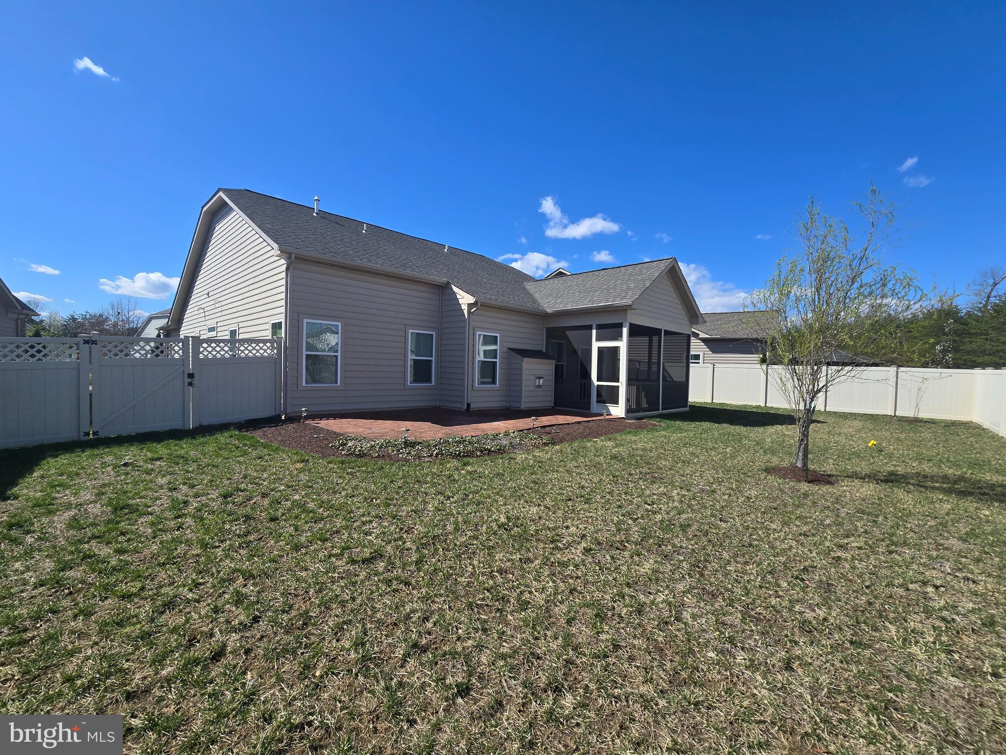 CENTRAL PARKE COLONIAL CHARLES - Residential