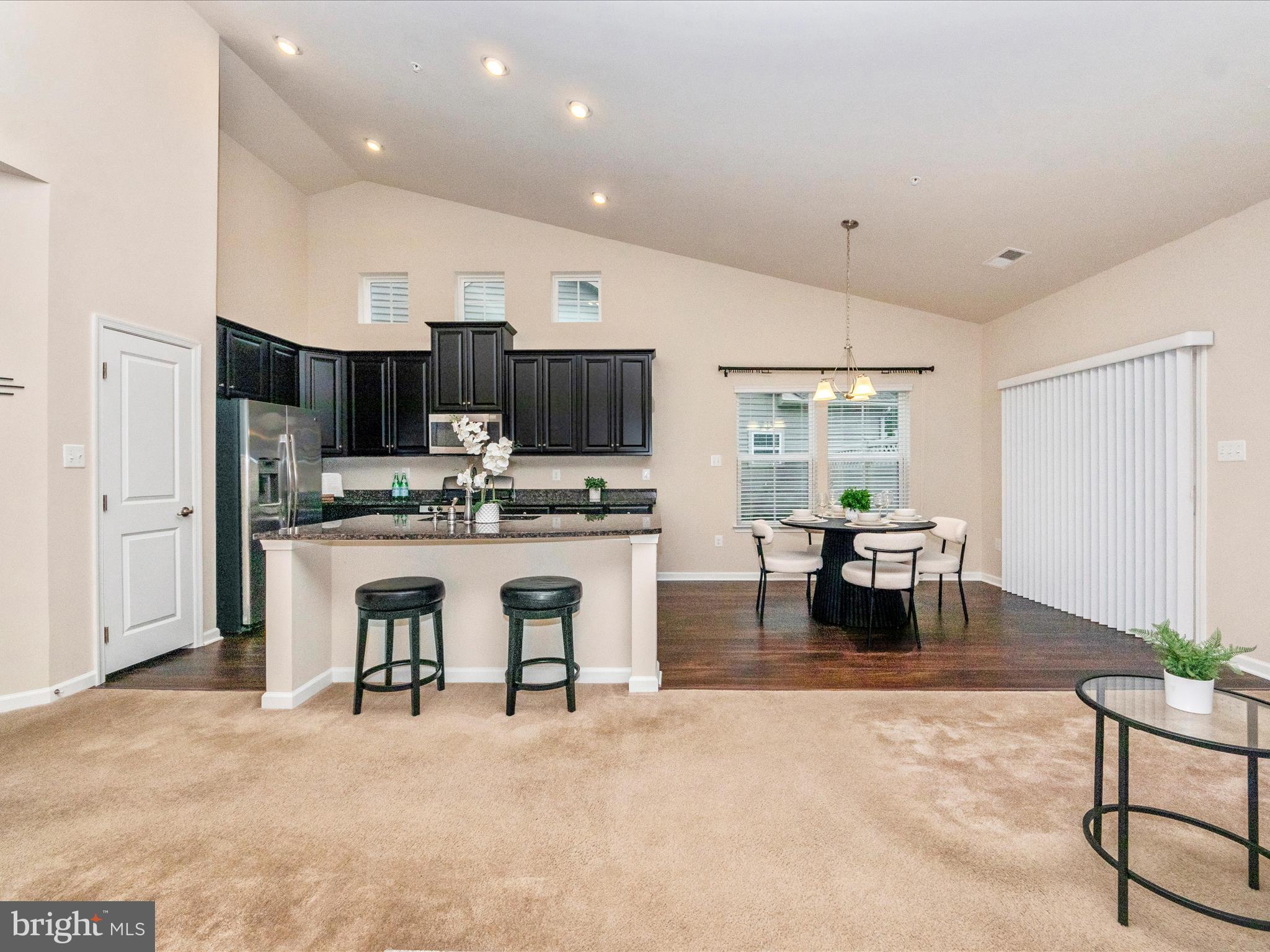 CENTRAL PARKE COLONIAL CHARLES - Residential