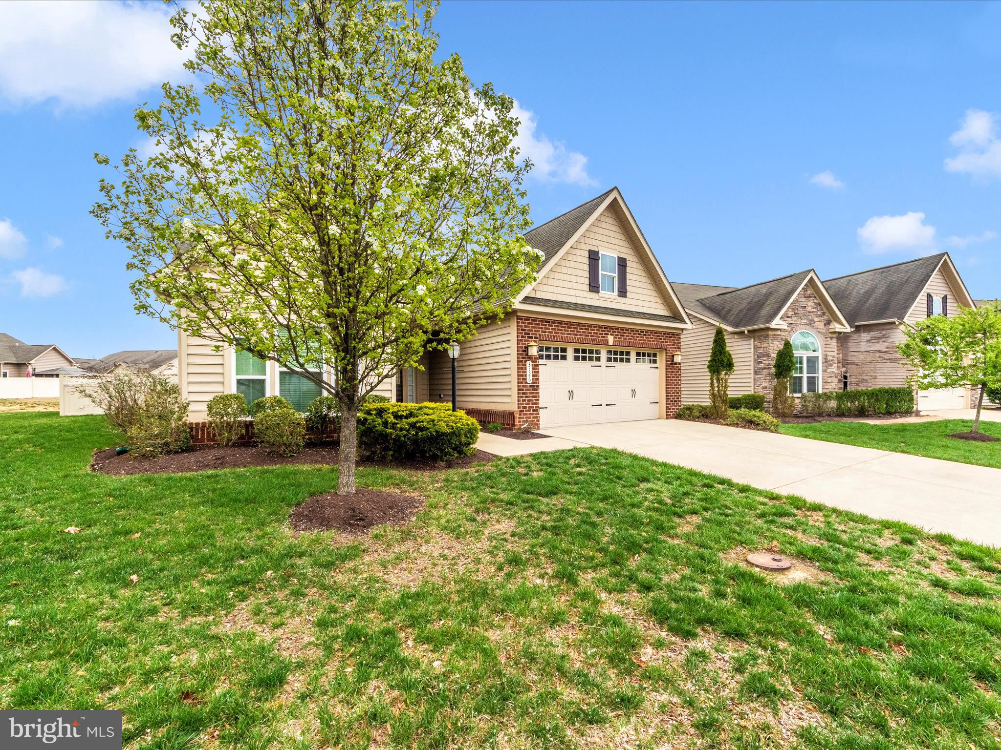 CENTRAL PARKE COLONIAL CHARLES - Residential