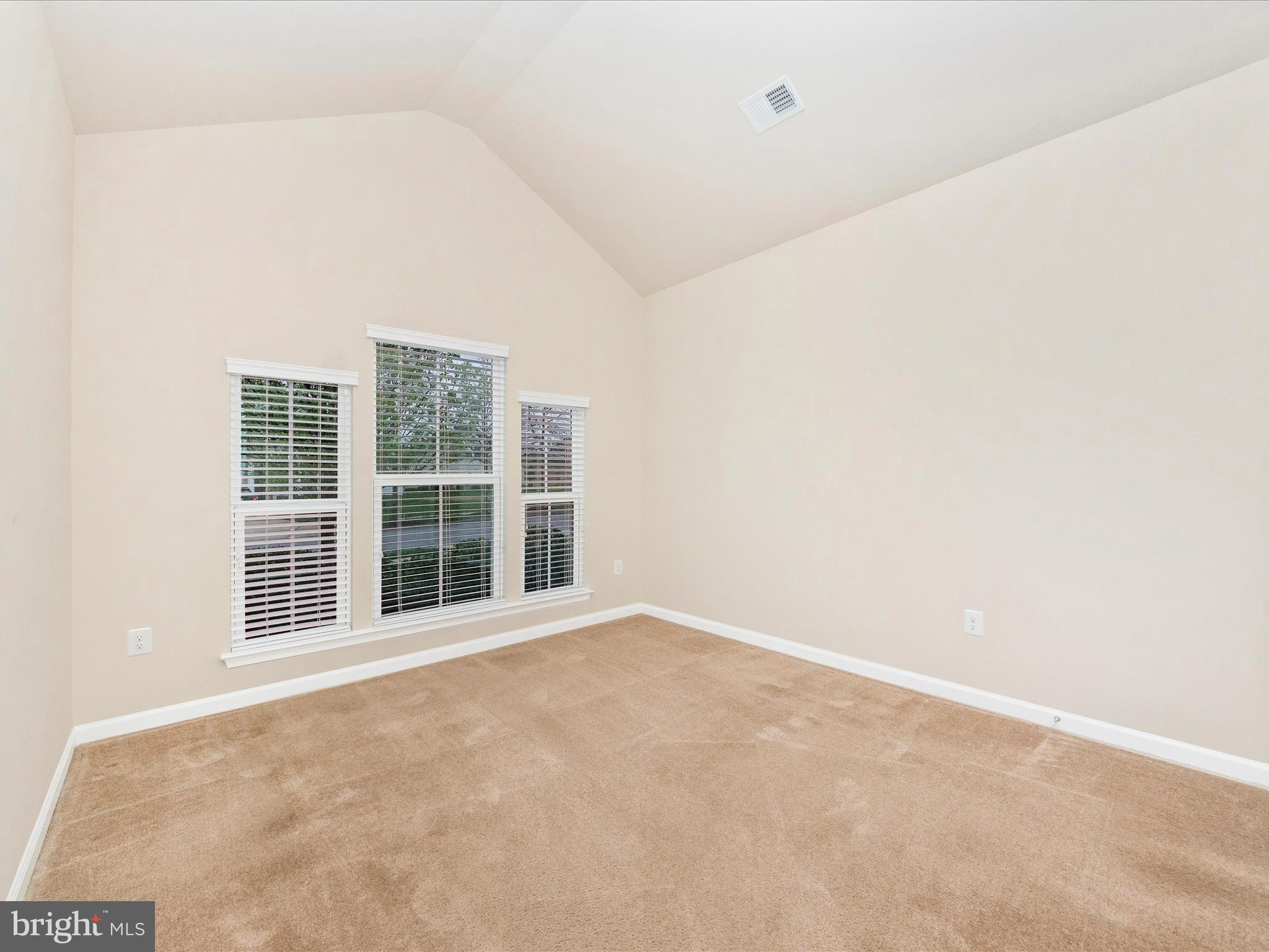 CENTRAL PARKE COLONIAL CHARLES - Residential