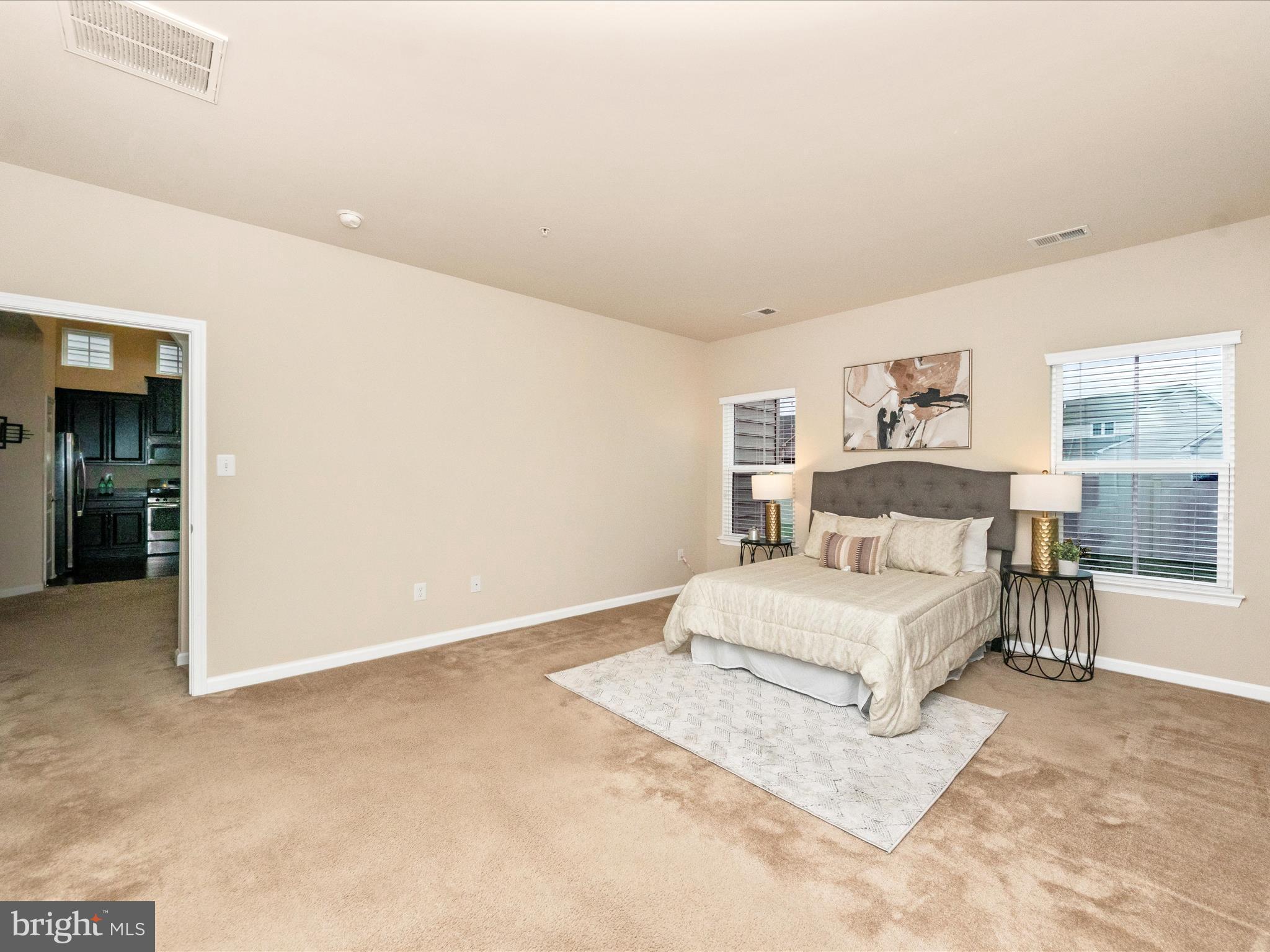 CENTRAL PARKE COLONIAL CHARLES - Residential