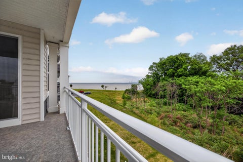 Condo For Sale - 212 Switchgrass Way #34<br/> Chesterfield, MD 21619