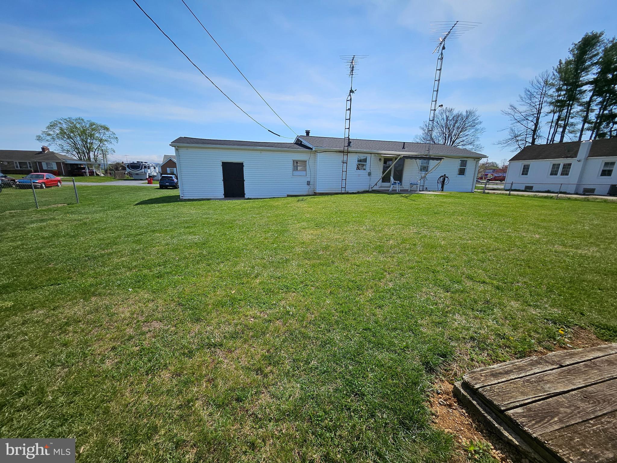JEFFERSON TERRACE - Residential