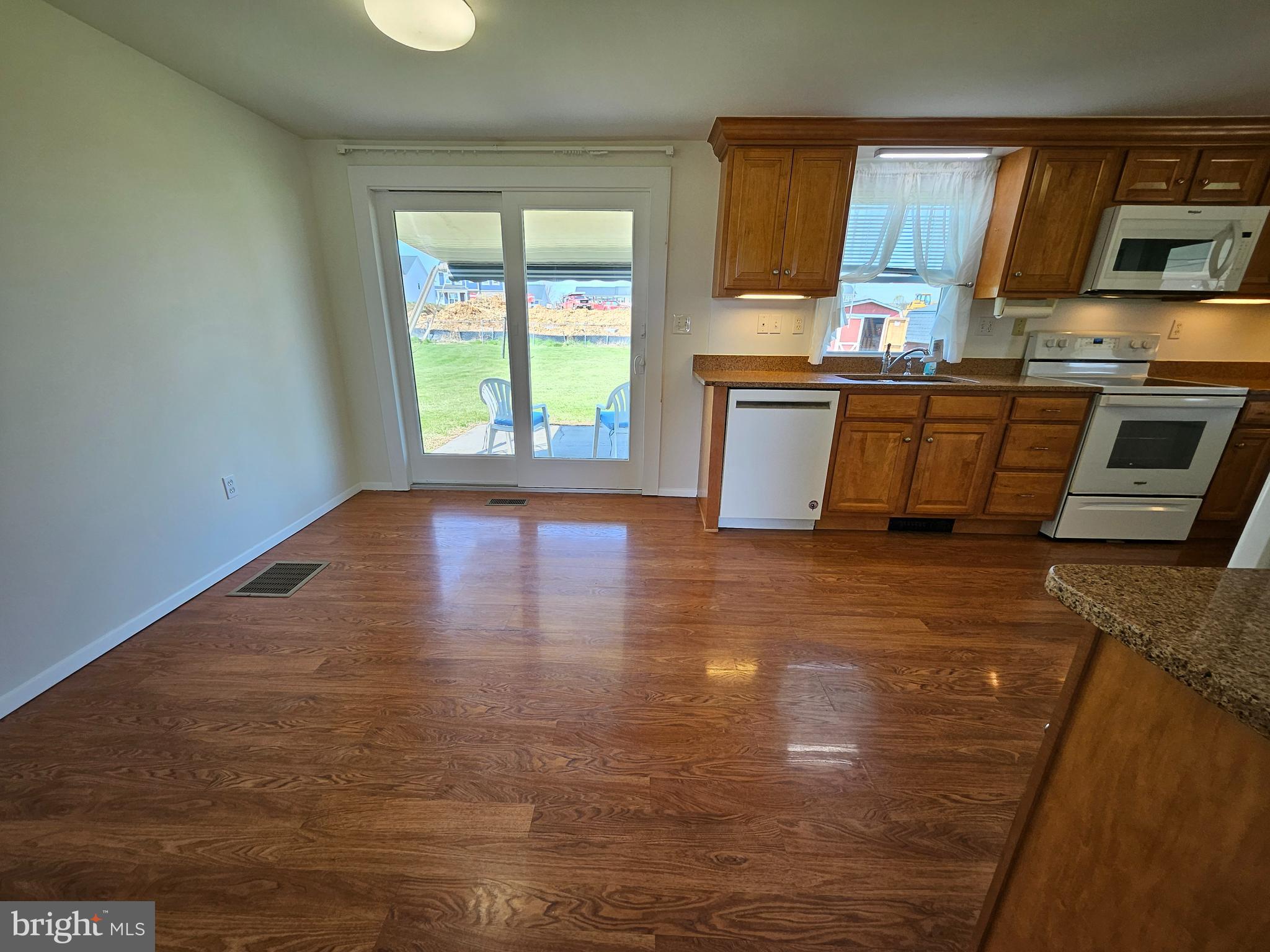 JEFFERSON TERRACE - Residential