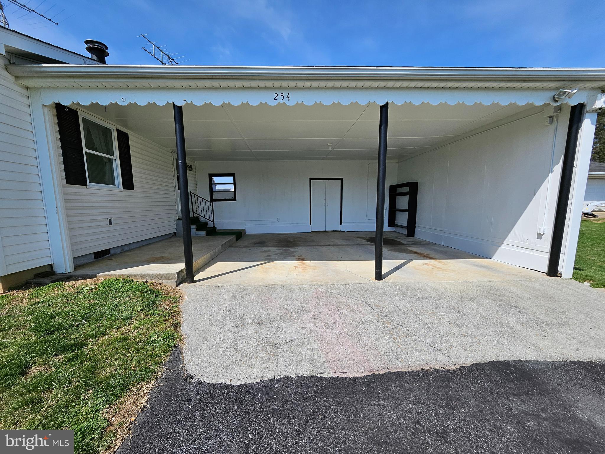 JEFFERSON TERRACE - Residential