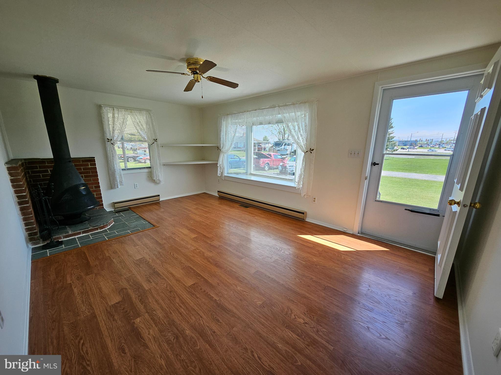 JEFFERSON TERRACE - Residential