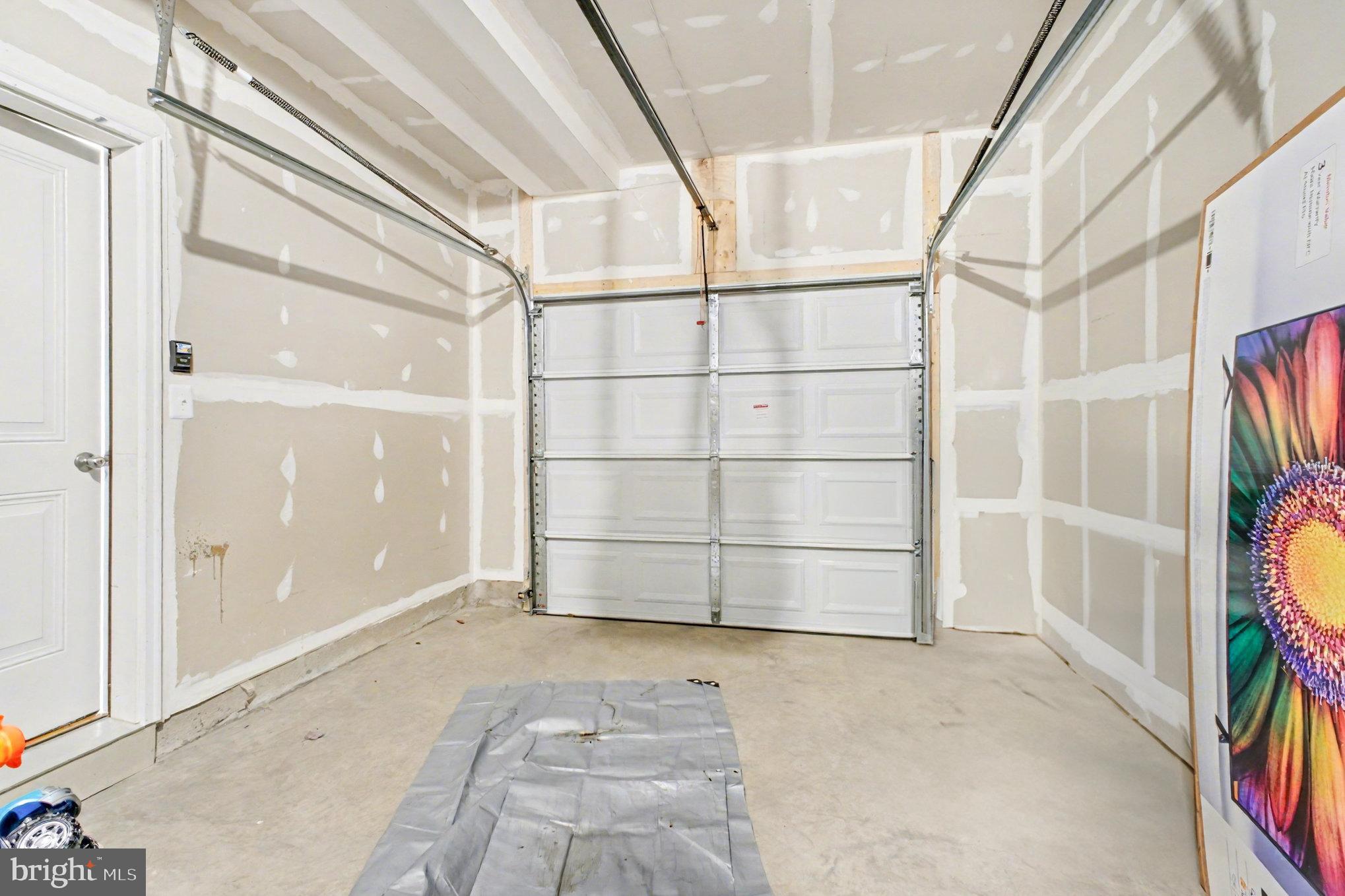 CHERRYVIEW LANDING - Residential Lease