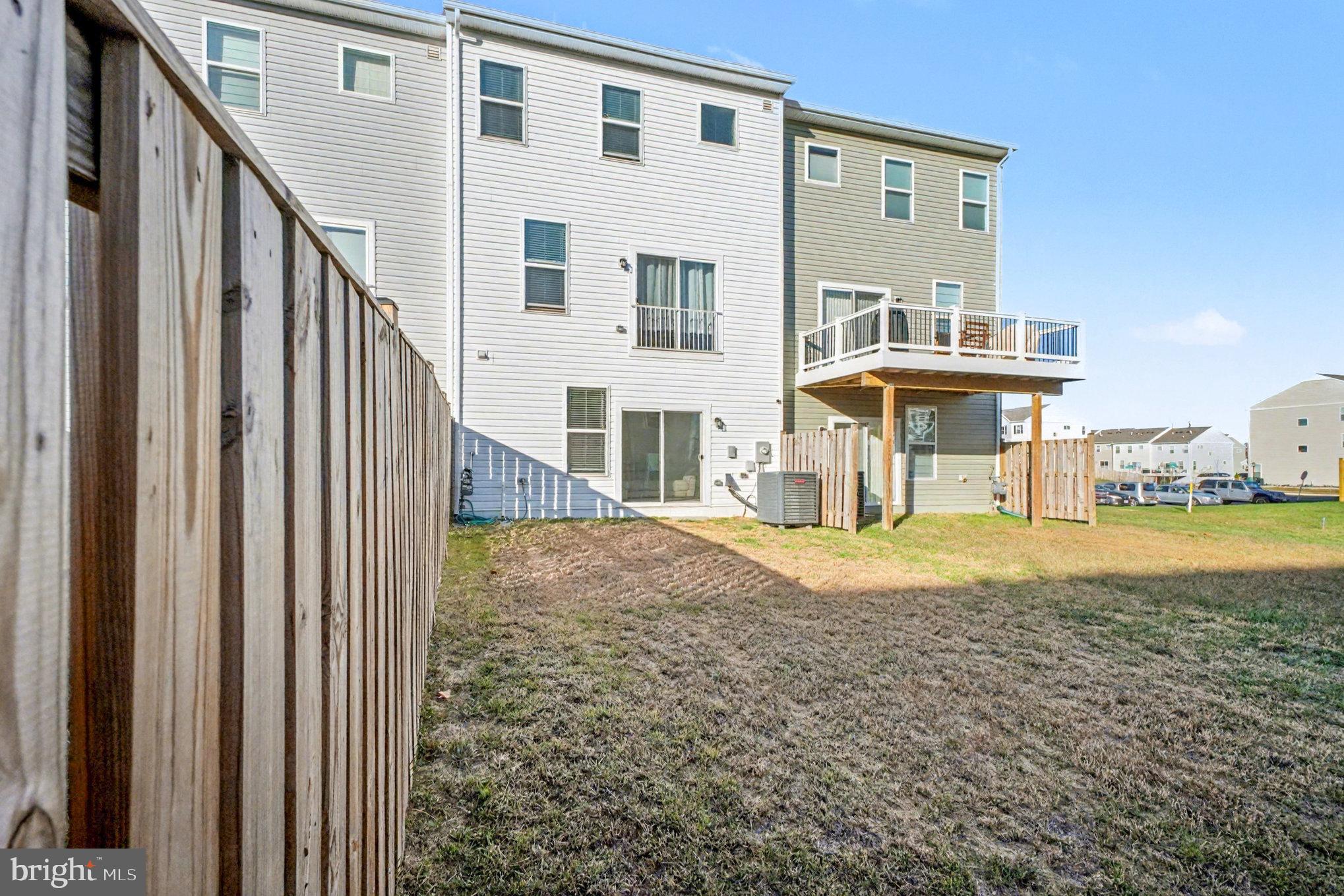 CHERRYVIEW LANDING - Residential Lease