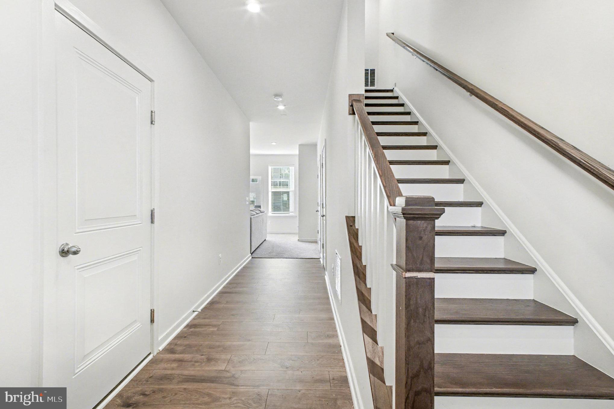 CHERRYVIEW LANDING - Residential Lease