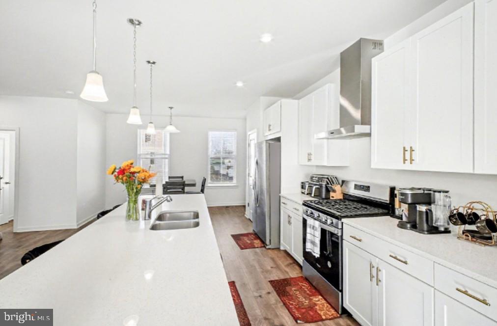 CHERRYVIEW LANDING - Residential Lease